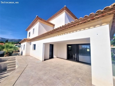 Villa de Lujo en Venta en Calpe / Calp, Alicante