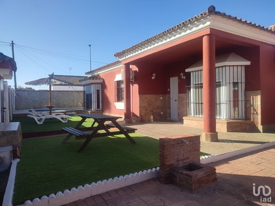 Casa 3 habitaciones de 227 m² en Chiclana de la Frontera (11130)
