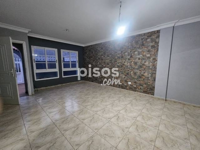 Casa adosada en venta en Barriada de San Jerónimo