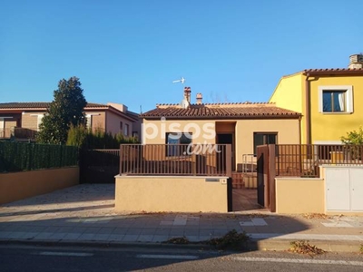 Casa en alquiler en Calle Palamos, Número 9