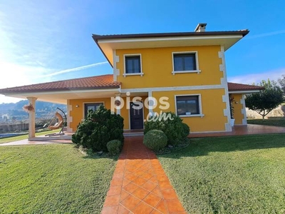 Chalet en venta en Calle Souto