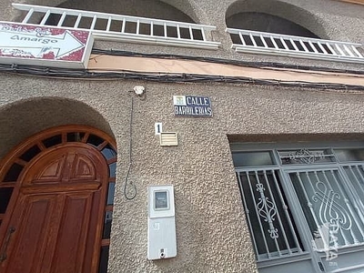 Piso en venta en Alhama de Almería de 2 habitaciones con terraza y ascensor