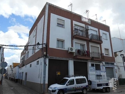 Piso en venta en Isla Cristina ciudad de 3 habitaciones con balcón