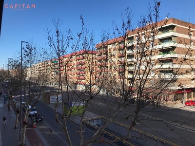 Venta de piso en Vista Alegre - Parque Cruz Conde de 4 habitaciones con terraza y garaje