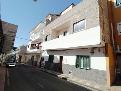 Casa adosada en venta en Guargacho