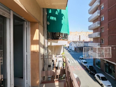 Piso en venta en Muntaner, Concòrdia