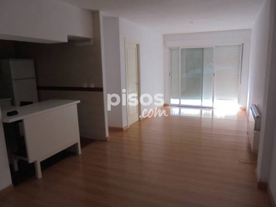 Apartamento en alquiler en Calle de la Virgen del Pilar