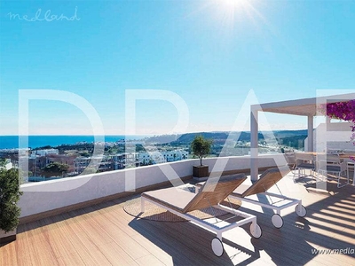 Apartamento en venta en Guadalobón, Estepona, Málaga