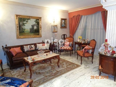 Casa adosada en venta en Calle Olivo, 65, cerca de Calle del Avellano