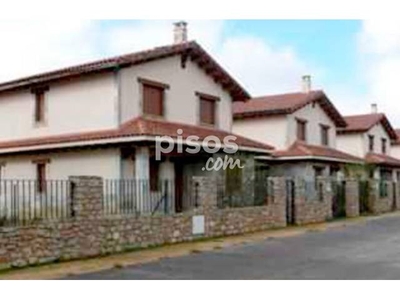 Casa en venta en Calle P.P.El Cueto, Costera del Lago Parc M17-28