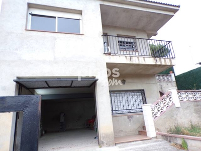 Casa en venta en Carrer Pio Baroja, cerca de Avinguda Salvador Espriu