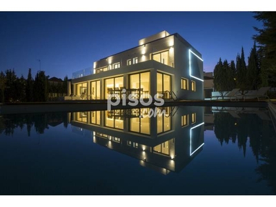 Casa en venta en Lomas de Marbella Club-Puente Romano