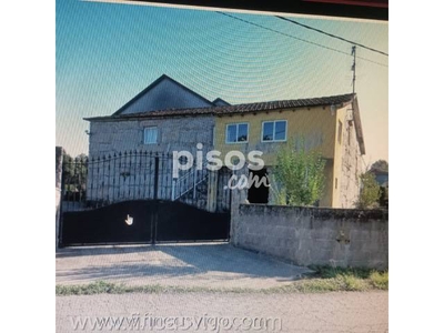 Casa en venta en Ponteareas