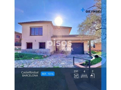 Chalet en venta en Castellbisbal