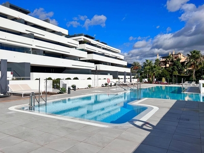 Apartamento en venta en Paraiso - Barronal, Estepona, Málaga