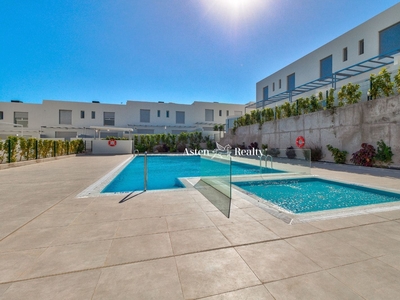 Casa en venta en El Medano, Granadilla de Abona, Tenerife