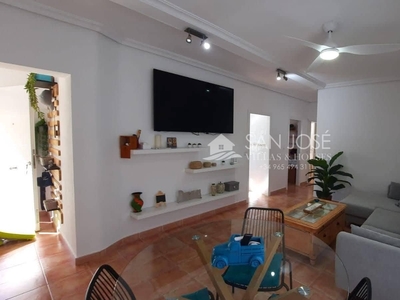 Chalet en venta en Los Balcones, Alicante