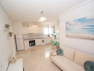 Chalet en venta en Los Balcones, Alicante