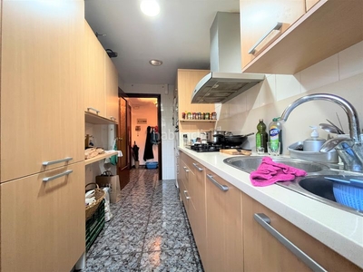 Piso con 4 habitaciones amueblado con ascensor y calefacción en Lloret de Mar