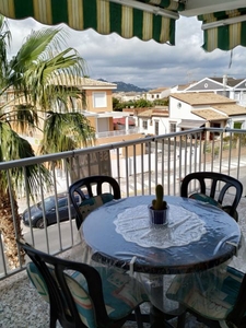 Alquiler vacaciones de piso con terraza en Oliva