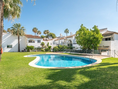 CASA ADOSADA EN VENTA EN BEL AIR ESTEPONA Venta Bel Air