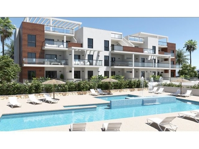 Apartamento obra nueva 3 dormitorios con parking a 300 m de la playa en Pilar de la Horadada