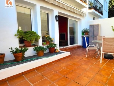 Casa adosada en venta en Zona Calvario, Estepona