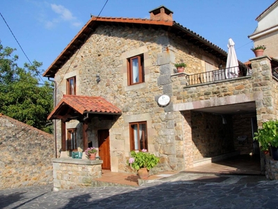 Casa En Alceda, Cantabria