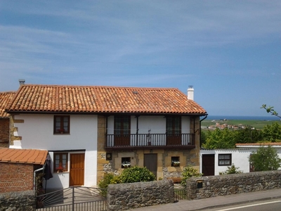 Casa En Cóbreces, Cantabria