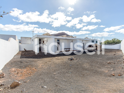 Casa en venta de 194 m² Calle Rubén Darío, 35507 Teguise (Las Palmas)