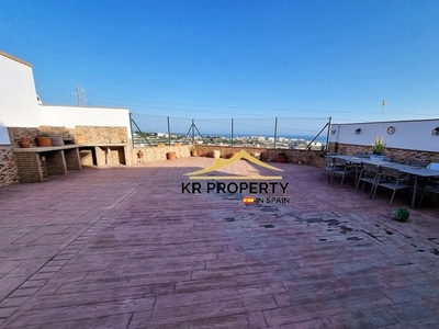 Casa en venta en Urbanización Santa Rosa, Torrox