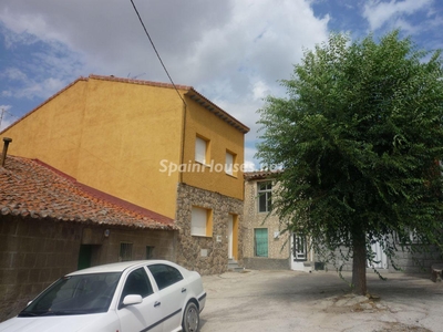 Chalet en venta en Santa Cruz de Pinares