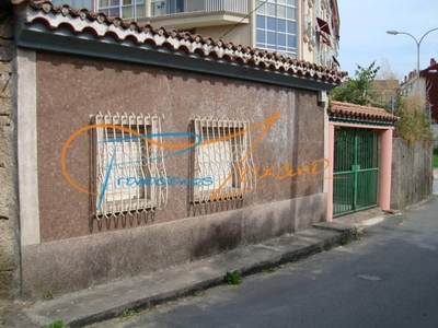 Venta Casa unifamiliar en Calle AVENIDA DE SANTIAGO 138 Ourense. A reformar 75 m²