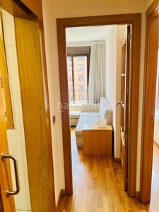 Alquiler apartamento amueblado con ascensor, parking y aire acondicionado en Madrid