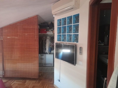 Alquiler ático con 2 habitaciones amueblado con ascensor, calefacción y aire acondicionado en Cerdanyola del Vallès