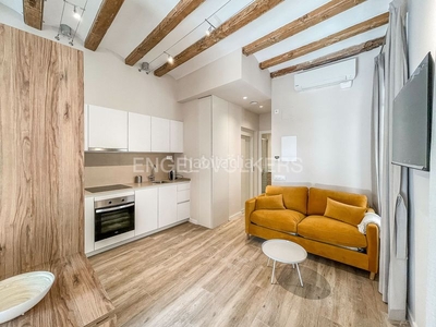 Alquiler piso chic temporl apartament en gótico en Barcelona