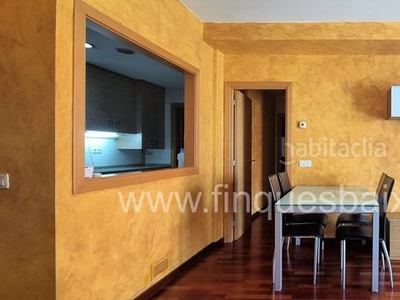 Alquiler piso con 2 habitaciones amueblado con ascensor, parking, calefacción y aire acondicionado en Castelldefels