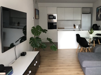 Apartamento entero de 2 habitaciones en Badalona