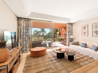 Apartamento vivir en primera línea es posible en bahía de Marbella Marbella