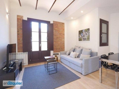 Elegante apartamento de 2 dormitorios en alquiler en el centro del Eixample