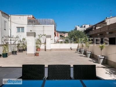 Excelente piso con terraza en Pl Molina