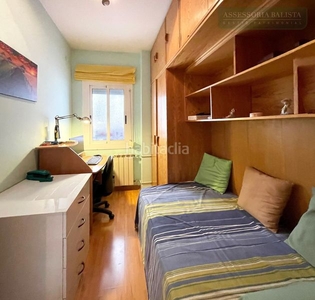 Piso 4 habitaciones en Navas - la sagrera en Navas Barcelona