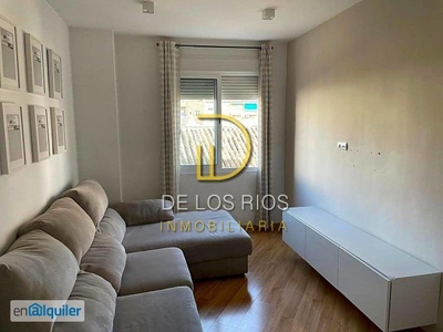 Piso en alquiler en Maracena de 77 m2