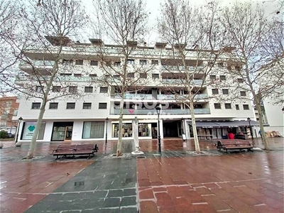 Piso en venta en Avenida del Barón de Warsage, 1