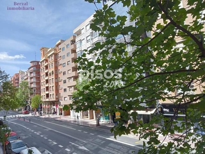 Piso en venta en Calle del General Vara de Rey, cerca de Avenida de Pérez Galdós