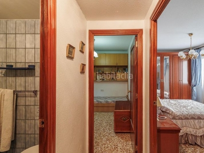 Piso espacioso piso de 4 habitaciones, 2 baños con ascensor en alborgí, listo para entrar a vivir en Paterna