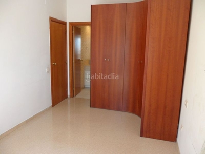 Alquiler ático con 4 habitaciones con ascensor y calefacción en Esplugues de Llobregat