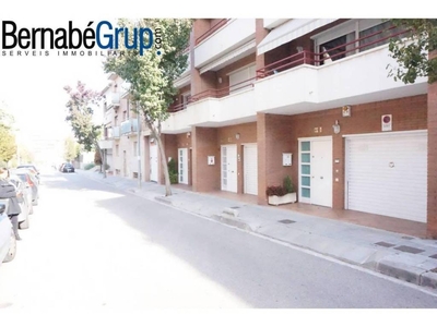 Alquiler Casa adosada Granollers. Buen estado con terraza 180 m²