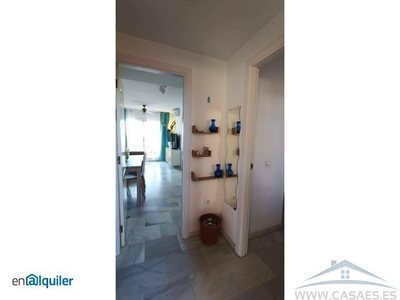 Alquiler de Piso 2 dormitorios, 1 baños, 1 garajes, Buen estado, en Roquetas de Mar, Almeria