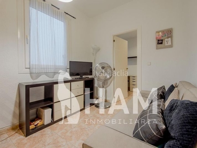 Alquiler piso cómodo apartamento de dos habitaciones en guzman el bueno 10 en Madrid
